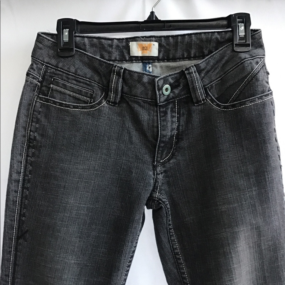 Antik denim Women’s jeans . Size 27  Lt gray wash